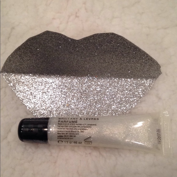 SOLD Victoria's Secret Lip Gloss Flavored - Picture 2 of 2